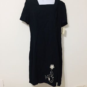 Betsy's Things Black Dress 14"